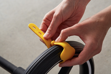 Load image into Gallery viewer, Wheelzzz® Duo - Emma Yellow